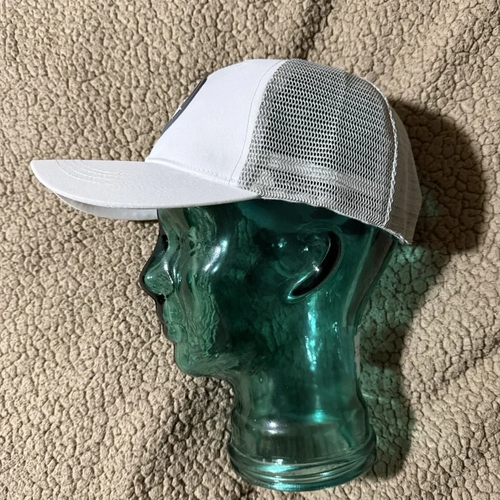 Tommy Bahama Snapback Tip Your Cap Baha Margarita White Gray Trucker Golf Hat